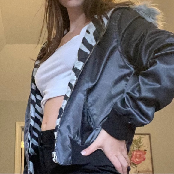 Zebra Jacket - Picture 4 of 5